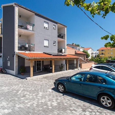 Apartments Bernardeta 1 Baška Exterior foto